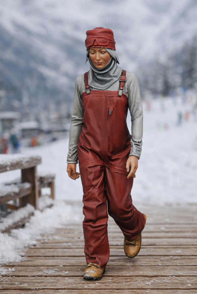 Pro Alpine Specialist in Heavy-Duty Salopettes | Resin Figurine