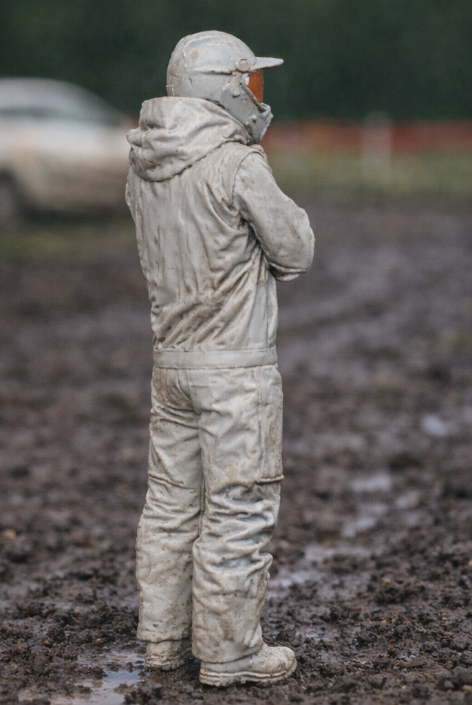 Off-Road Rally Racer in Mud-Splattered Race Suit | Scale Resin Slot Car Diorama Figurine
