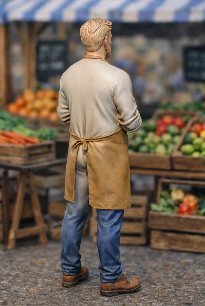 Resin Market Farmer Diorama Figurine | Scaled Resin Diorama Figurine