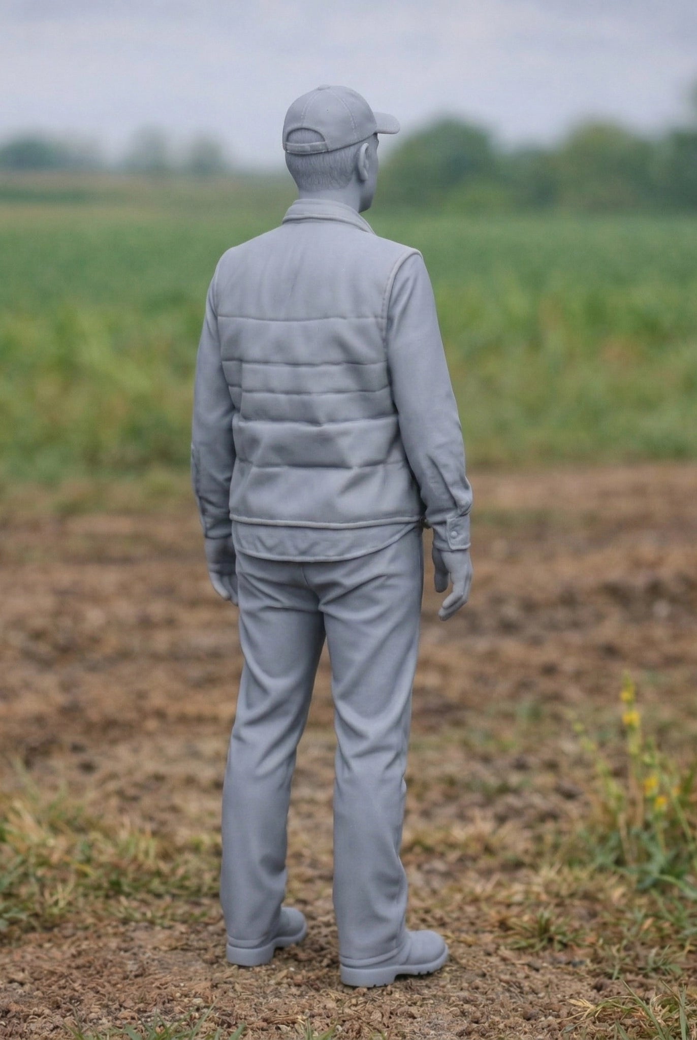 Seasoned Farm Hand | Grey Resin Farm Diorama Figurine