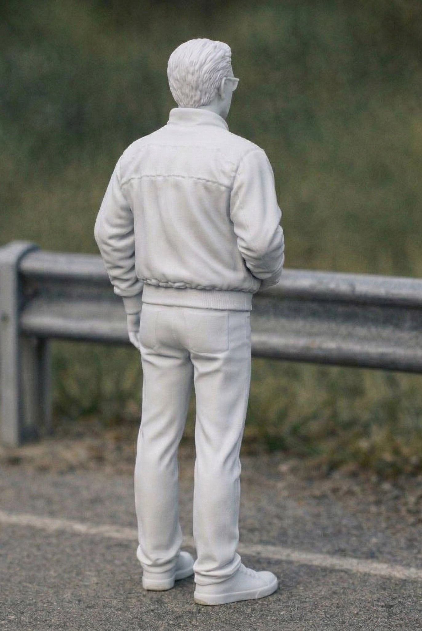 Veteran Motorsport Spectator | Resin Figurine