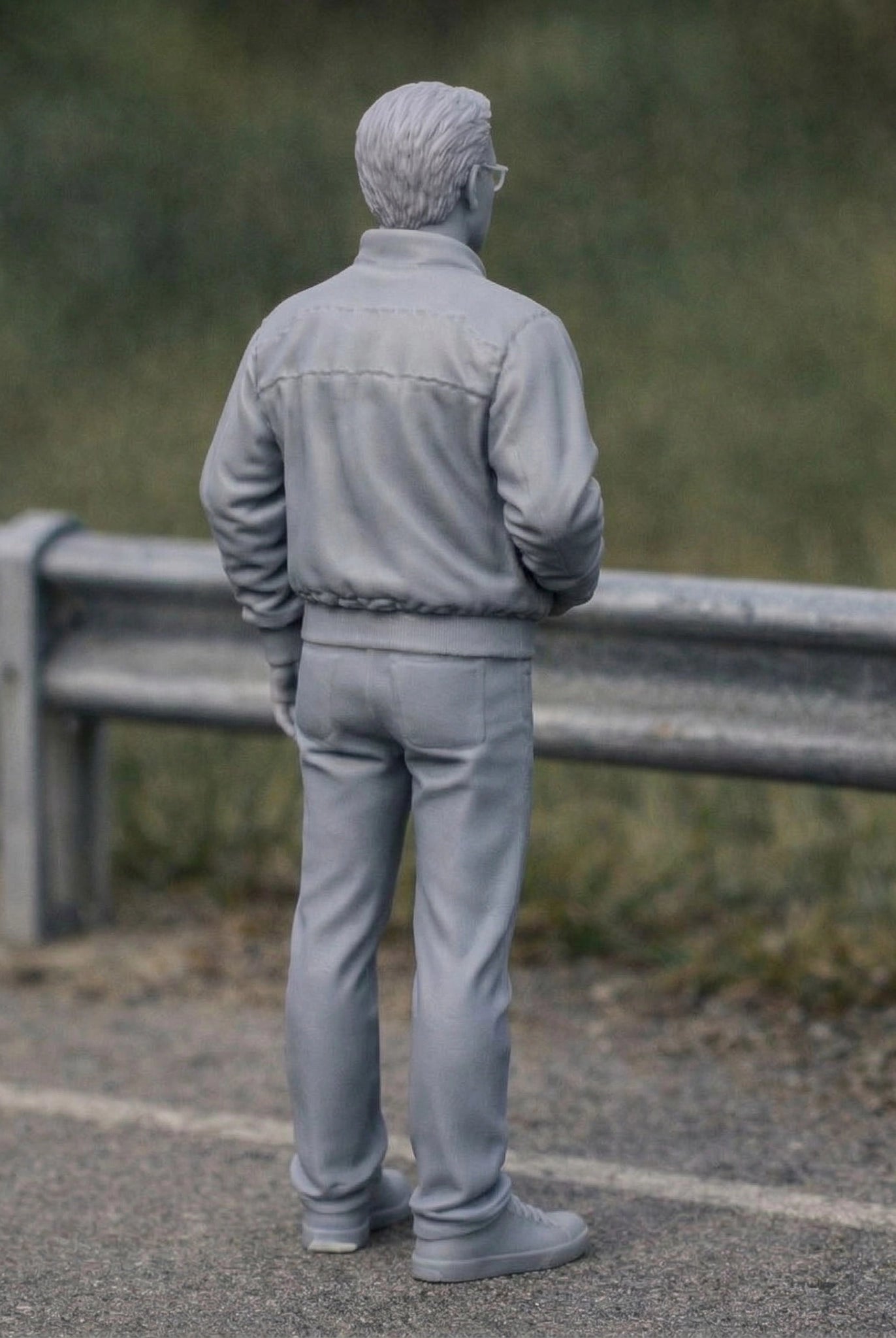Veteran Motorsport Spectator | Resin Figurine
