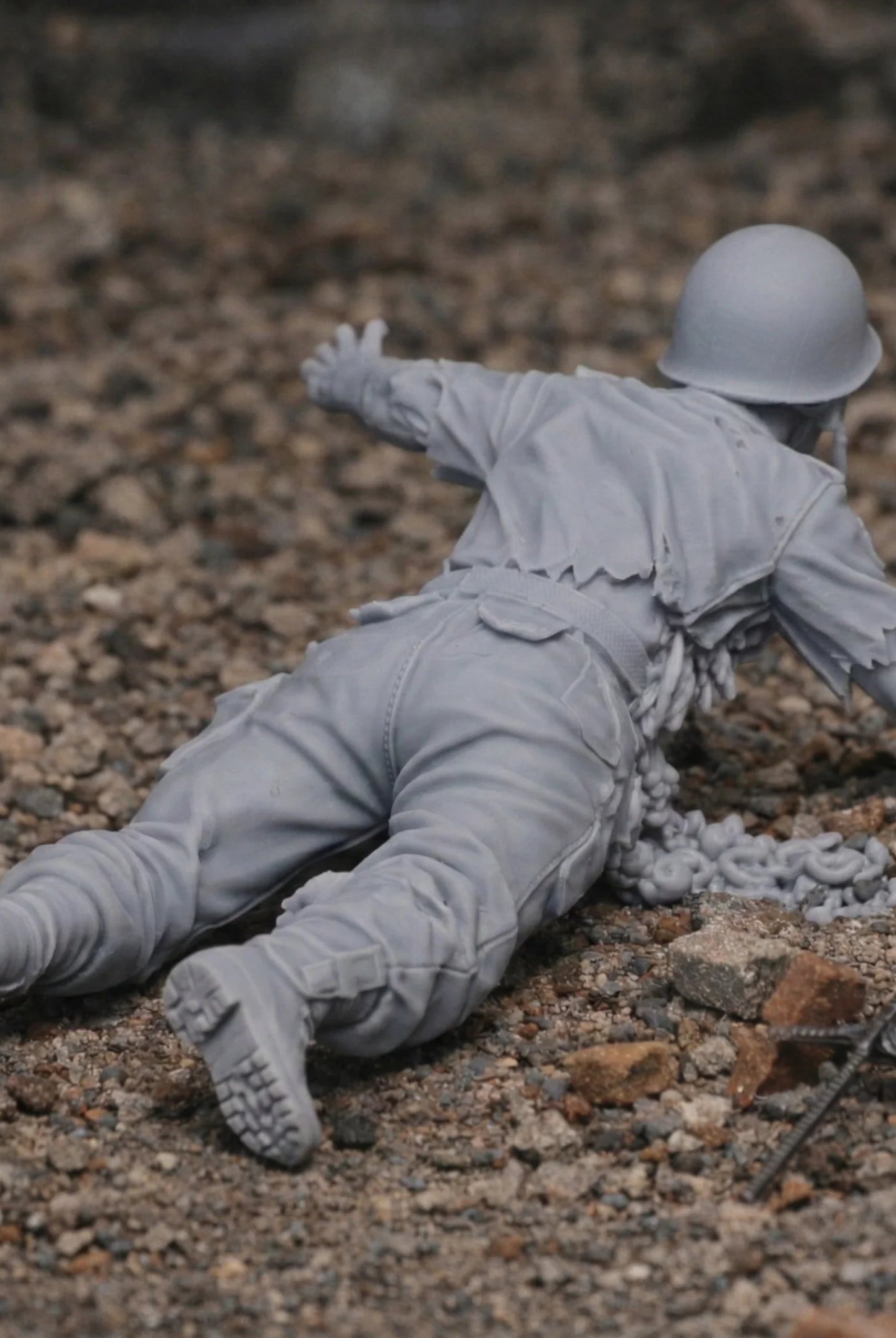 Resin Injured Zombie Soldier Figurine | Scaled Resin Diorama Figurine
