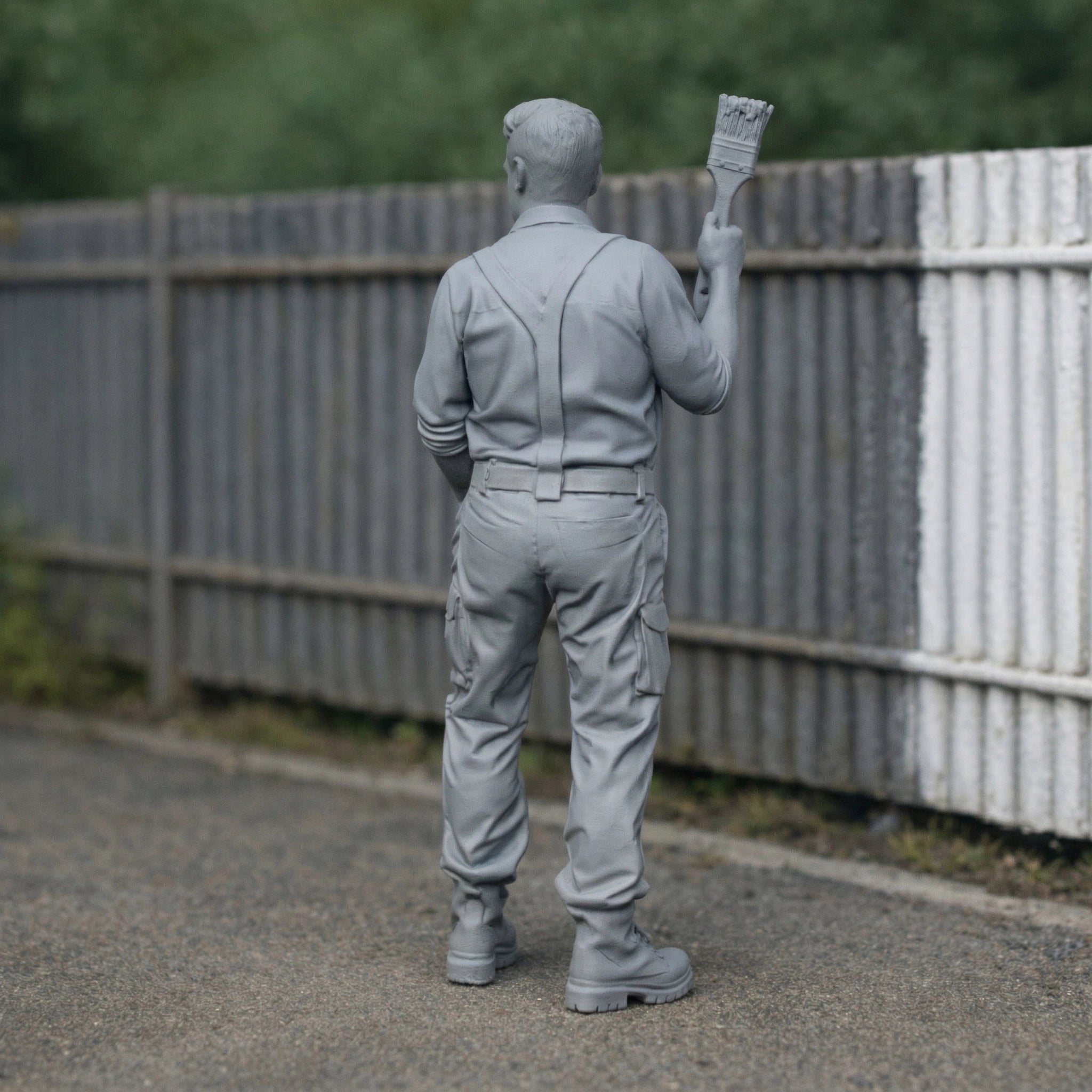 Trackside Painter | Resin Figurine