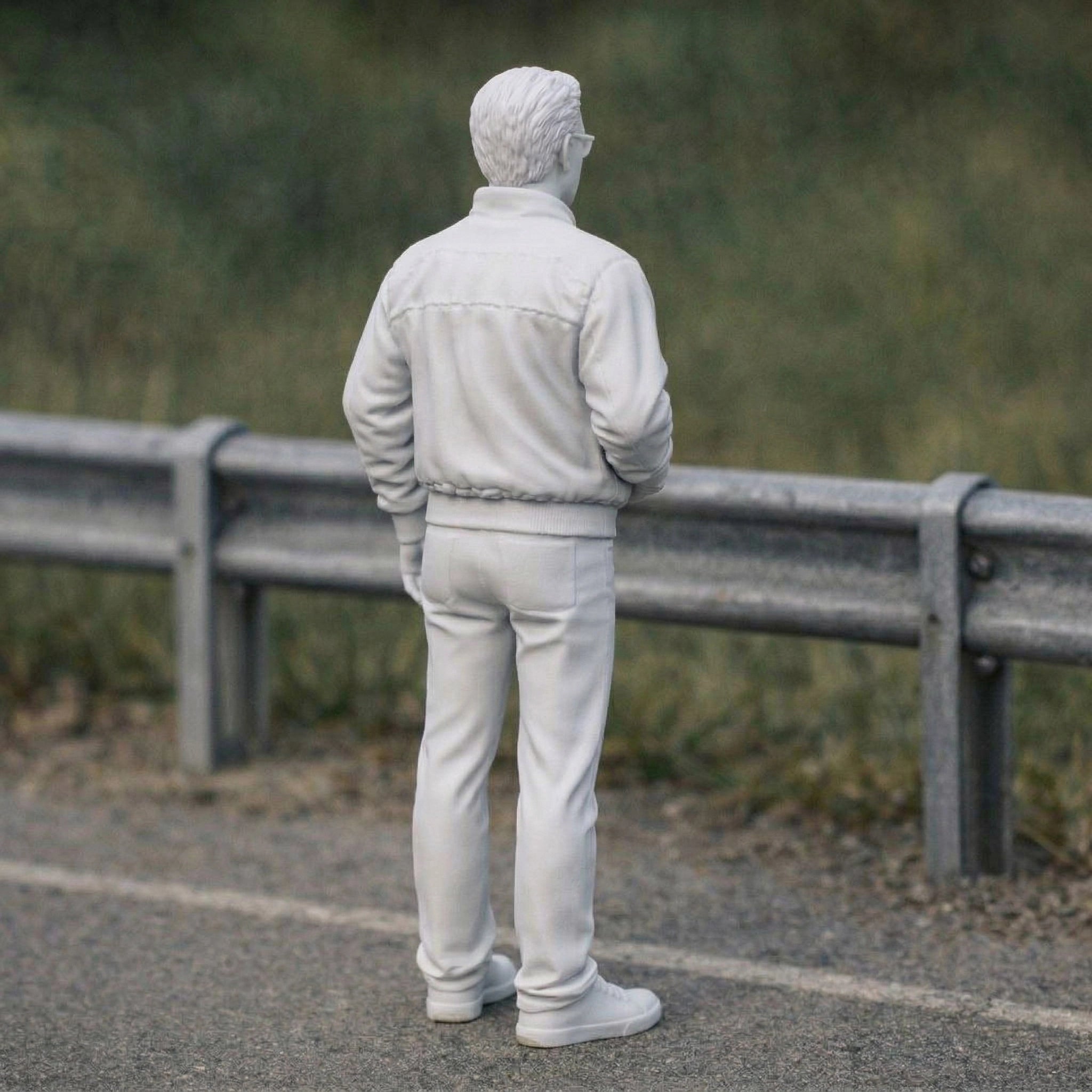 Veteran Motorsport Spectator | Resin Figurine