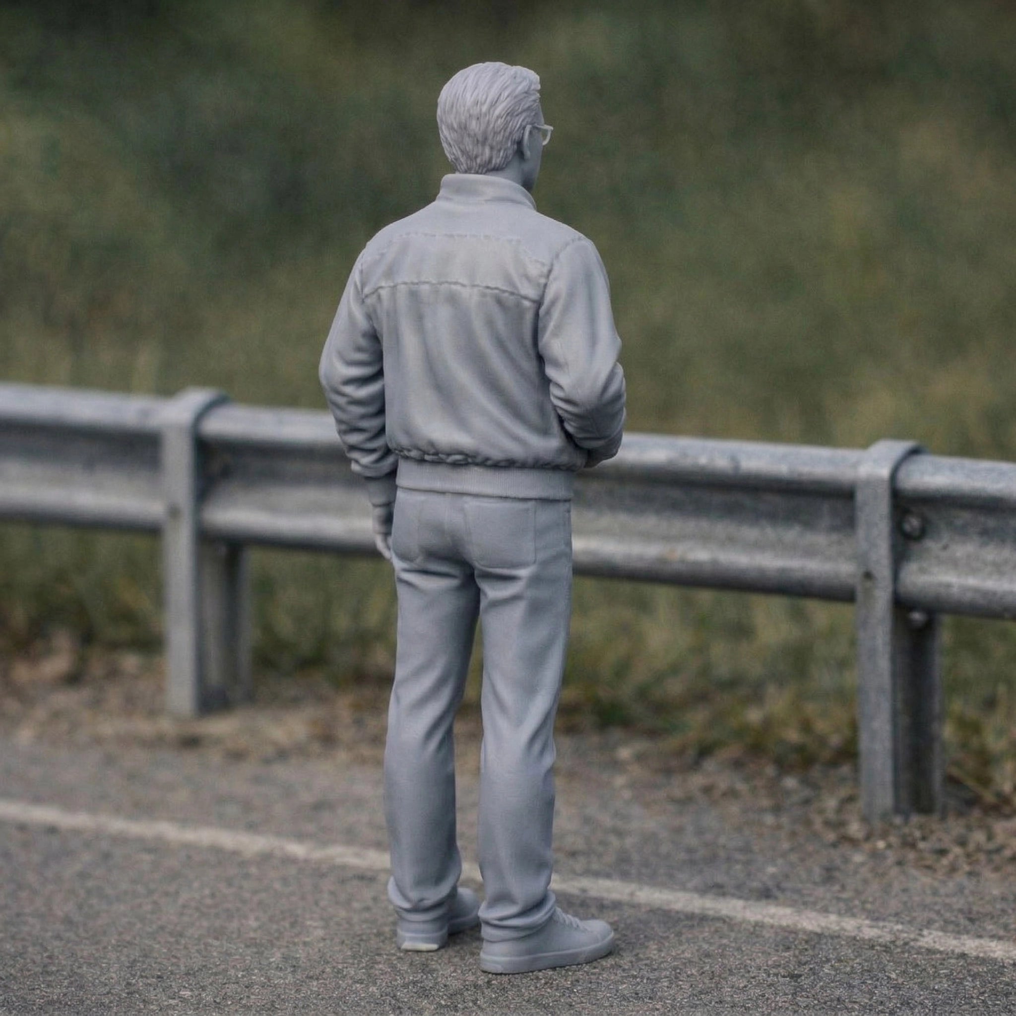 Veteran Motorsport Spectator | Resin Figurine